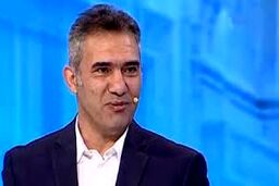 برای این نام و نام خانوادگی: هنوزم اسمت عزیزه!