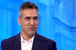 برای این نام و نام خانوادگی: هنوزم اسمت عزیزه!