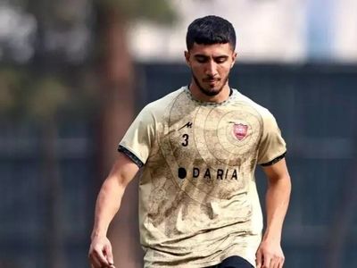 مدافع پرسپولیس فصل را از دست داد!
