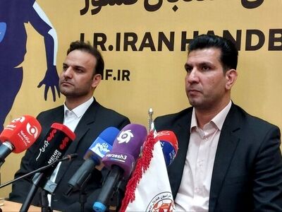 پاکدل رییس فدراسیون هندبال:نگاه مجلس به تقسیم بودجه‌ها کارشناسی شده باشد