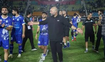 جشن ایسلندی استقلال با رهبری سهراب/ عکس