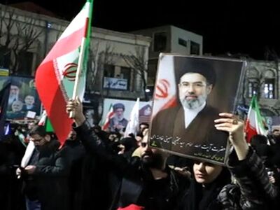 مراسم استقبال از زنان فوتبالیست در تبریز+ عکس