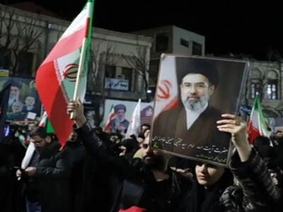 مراسم استقبال از زنان فوتبالیست در تبریز+ عکس