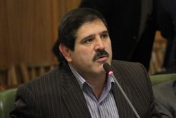 واکنش عباس جدیدی به خسارت مغازه‌اش: من چه کسی باشم که جلوی مردم چرتکه بیندازم؟