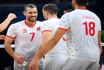 مسابقات لیگ والیبال ادامه خواهد داشت