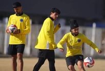مدافع ایرانی دوباره در دسترس منصوریان