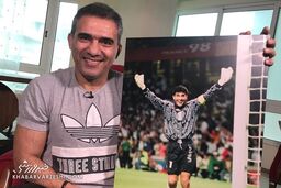 احمدرضا عابدزاده در آمریکا پا به توپ شد 