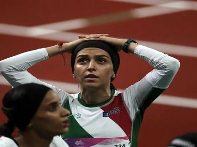 انتقام بی‌دلیل فدراسیون دو میدانی از فرزانه فصیحی/ چرا اسم او از رقابتها حذف شود؟