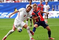 نروژ 1-2 انگلیس/ بلینگام قدرتمندترین وایکینگ