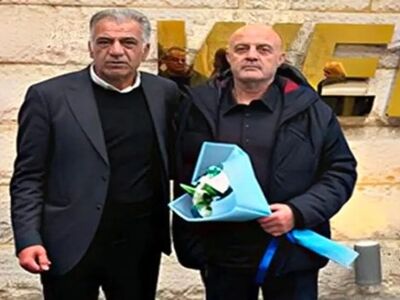 یک خارجی به استقلال پیوست + مبلغ قرارداد