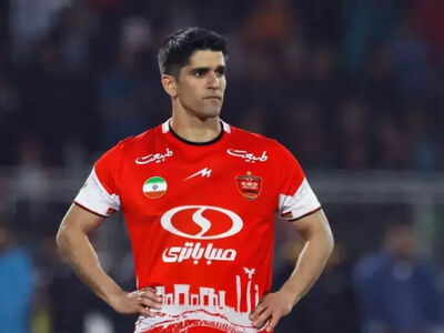 مهرداد میناوند حرفه هافبک پرسپولیس را نجات داد