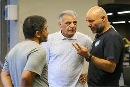 دیدار سهراب و دبیر در خانه کشتی/ عکس