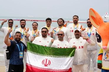 سلفی بازیکنان تیم ملی واترپلو بعد از قهرمانی /عکس 