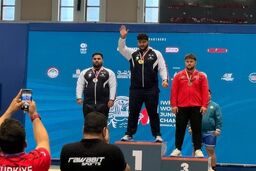 ایران قهرمان مسابقات وزنه‌برداری جوانان جهان شد