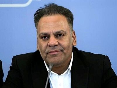 تفکری: ایستادگی مردم رمز پیروزی ایران مقابل دشمن است