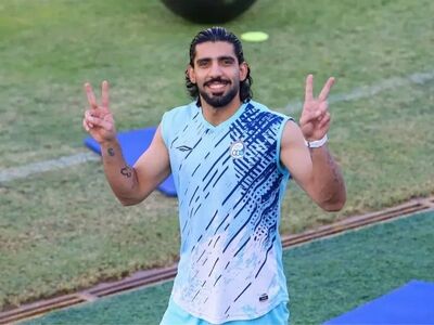 دروازه‌بان استقلال از لیست مصدومان خط خورد