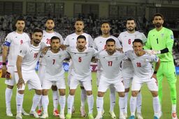 عکس بازیکن های تیم ملی ایران کنار ساحل