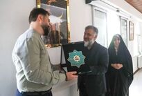 تقدیر از جمال رستم‌زاده در ویژه‌برنامه «ستارگان خبرفوری»
