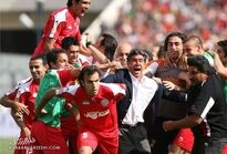 تلاش پرسپولیس برای ماندن در صدر اخبار؛ اگر فوتبالی بودید این روز تاریخی را جشن می‌گرفتید!