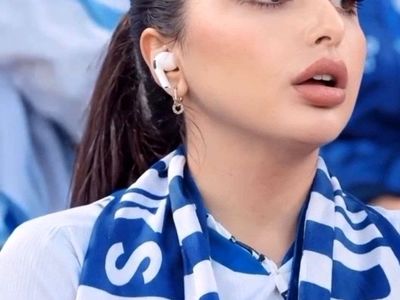 این زن عربستانی زیباترین طرفدار الهلال است/ عکس