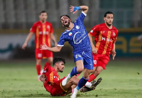 یک فصل عجیب در انتظار استقلال و سهراب