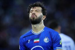 اولین بازیکن خارجی که از استقلال جدا می‌شود